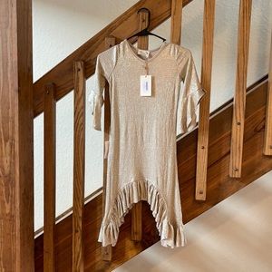 Ayanna dress in sparkle rose. Shianne legging in burgundy.